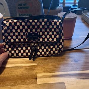 Kate Spade Geometric Crossbody Bag in Black and Cream storybook lining